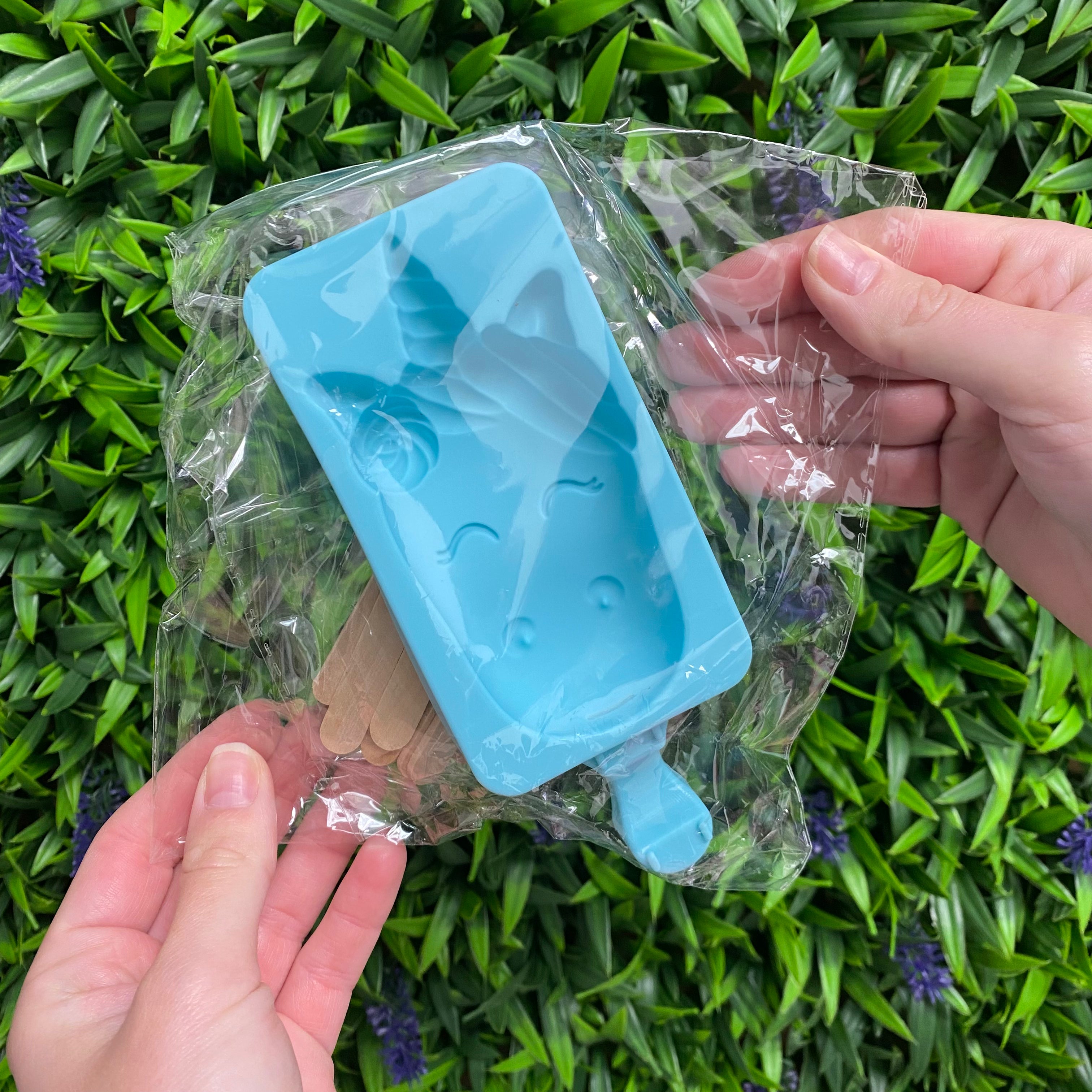 Unicorn Silicone Cakesicle Mould + Popsicle Sticks