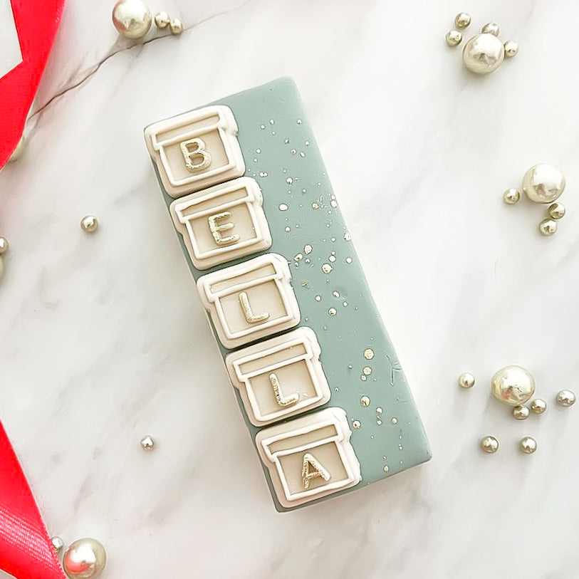 Christmas Present Full Alphabet Embosser & Mini Cutter Set