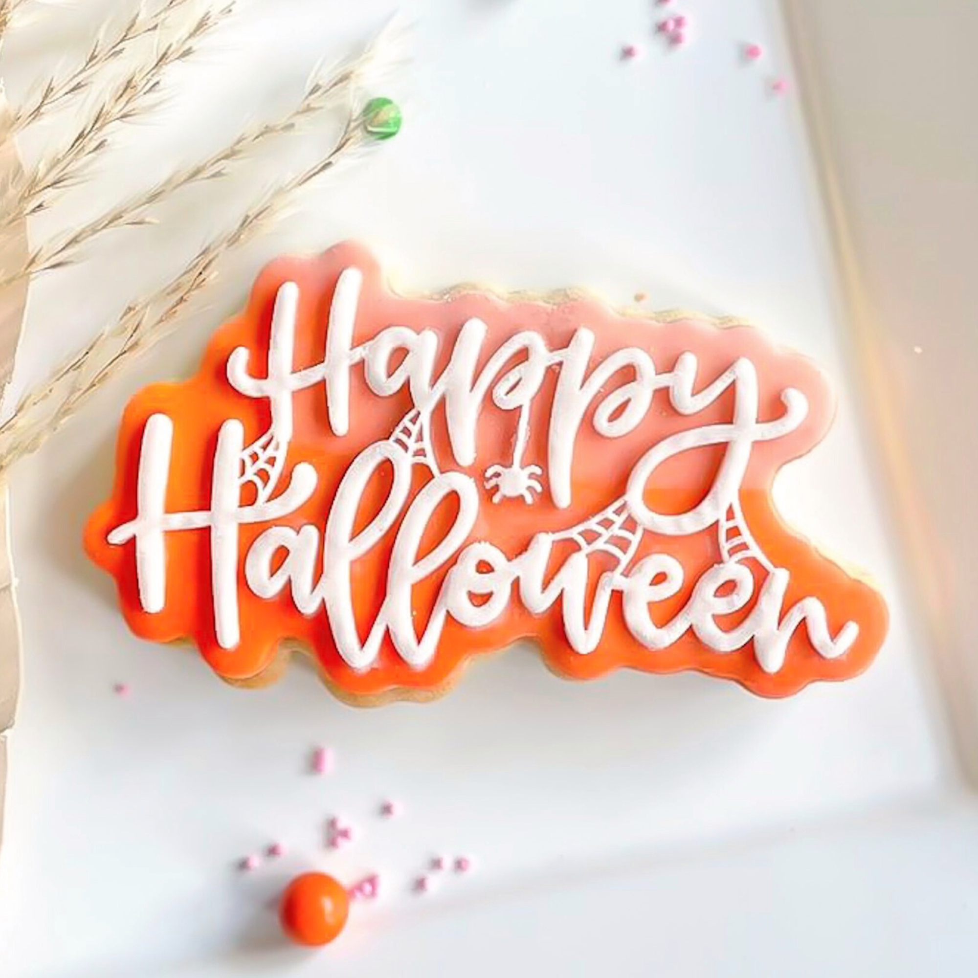 Happy Halloween Embosser & Cutter Set