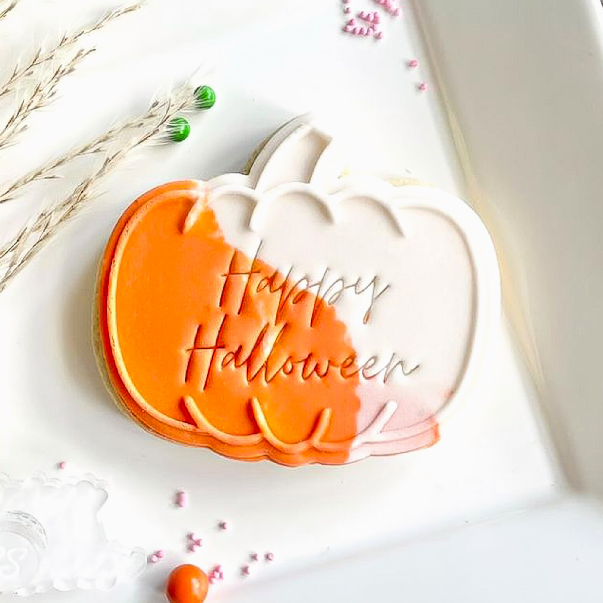 Happy Halloween SlimPress™ Stamp + Optional Pumpkin Embosser & Cutter