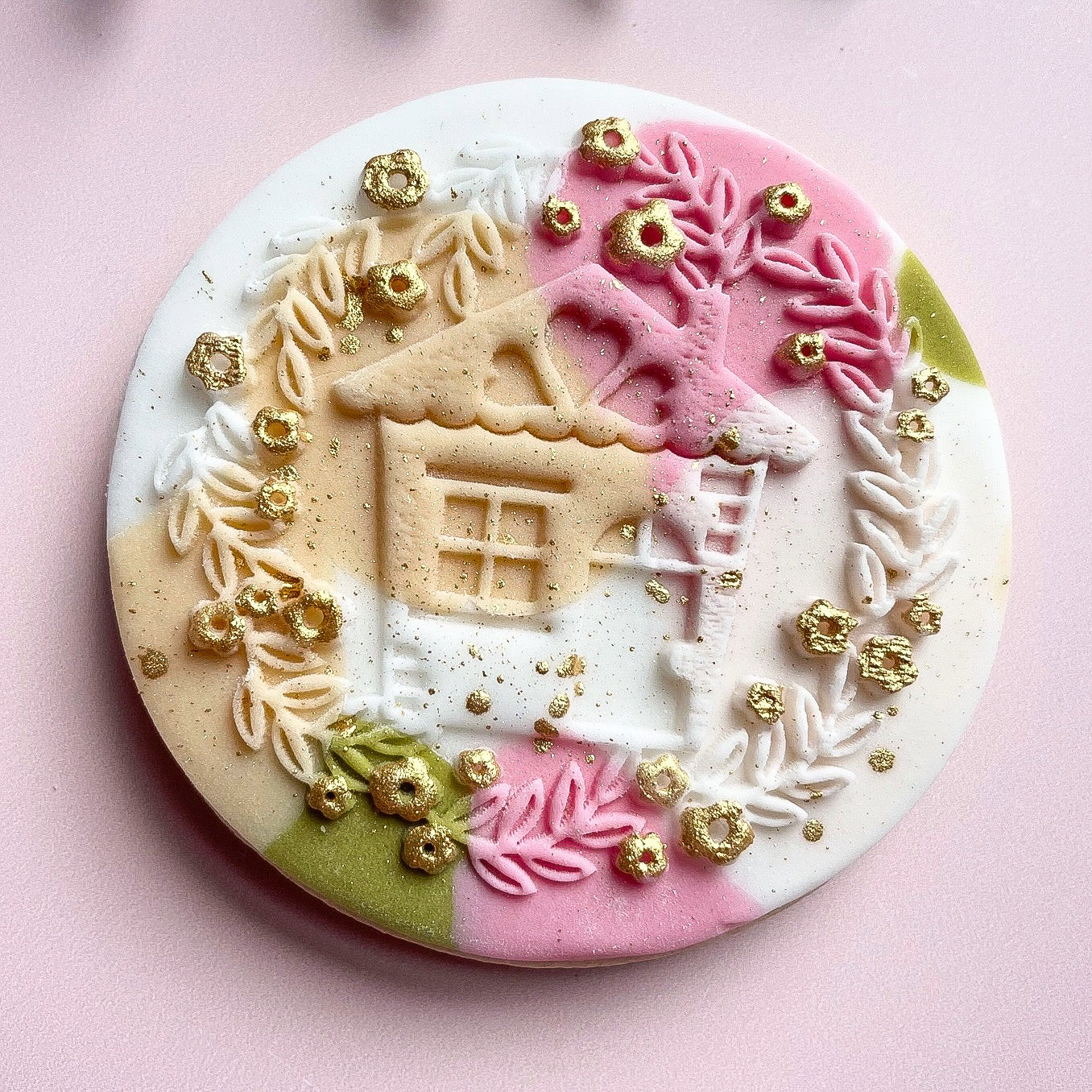 House With Floral Wreath Embosser