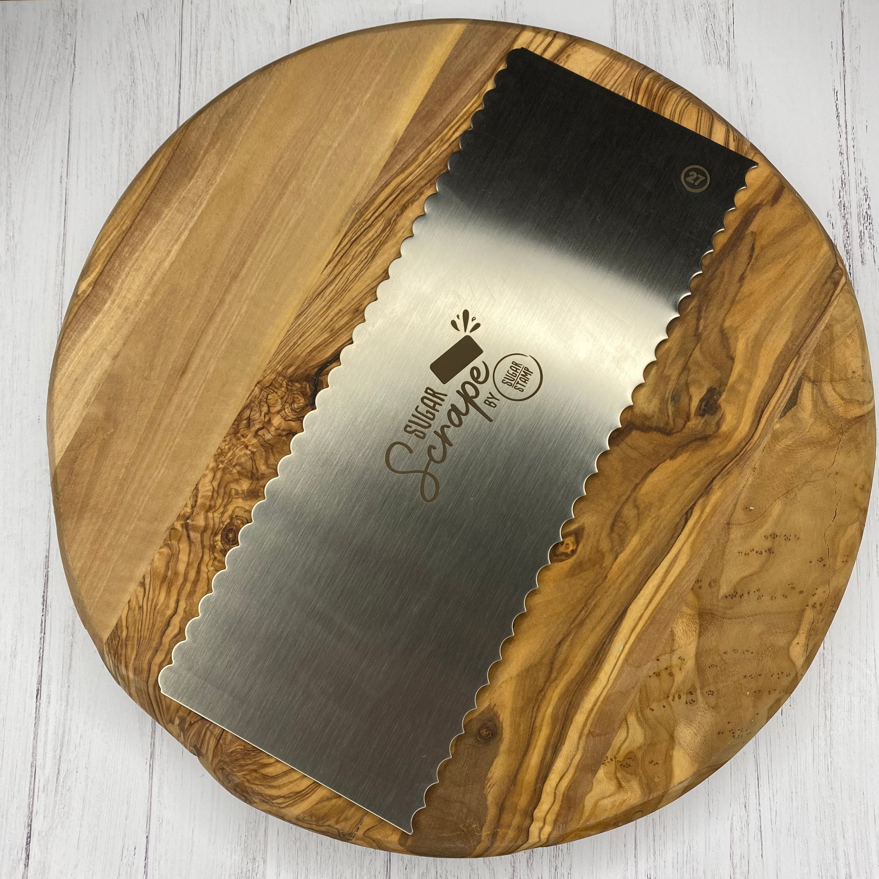 Sugar Scrape Metal Cake Scraper - Style 27 (Thin Scallop)