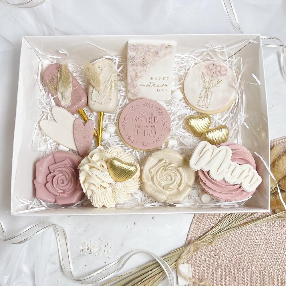 Mum - Cut & Stamp
